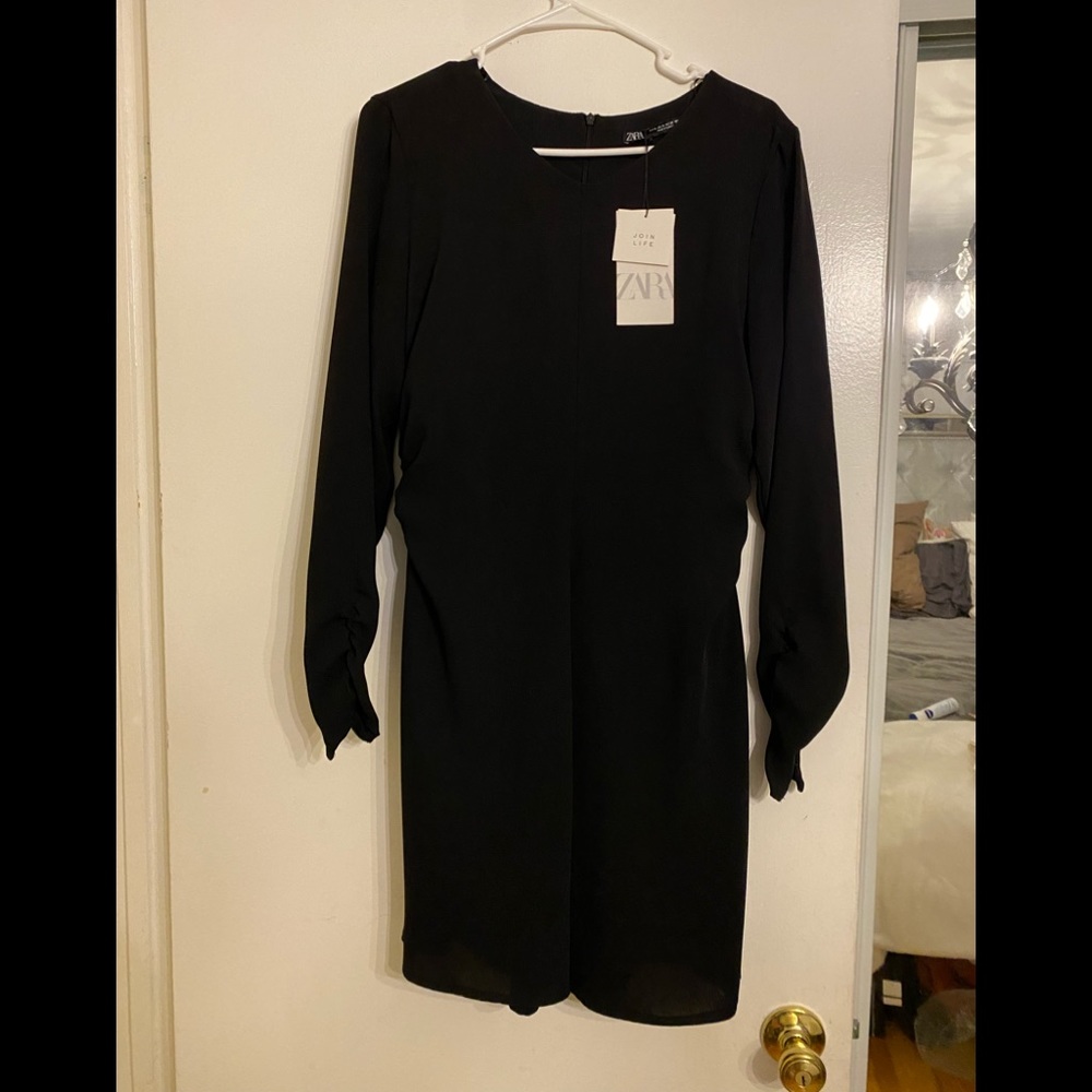 Zara dress‎
